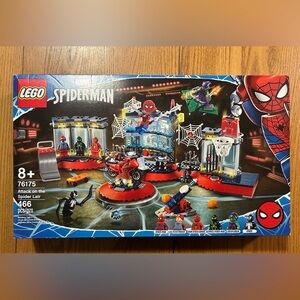 LEGO Spider-Man Attack on the Spider Lair Set (76175)